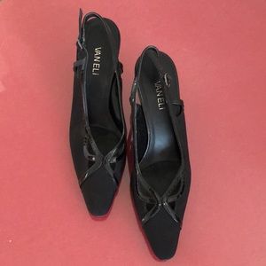 Van Eli dress shoe, size 8.5 Narrow, 2.5” heel, slingback